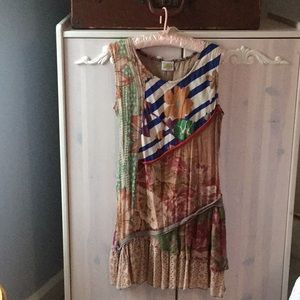 Women’s Shop Therapy size S/M multi color tunic